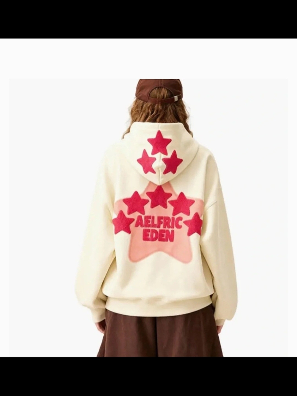 Aelfric Eden Cream Hoodie with Pink Star Back Appliqué. Oversized. Size S